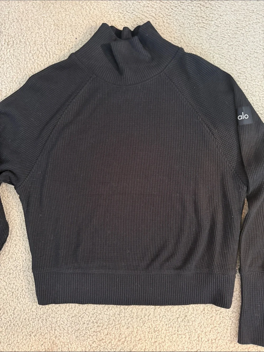 Alo Black Waffle Weekend Escape Ribbed Mock, XS